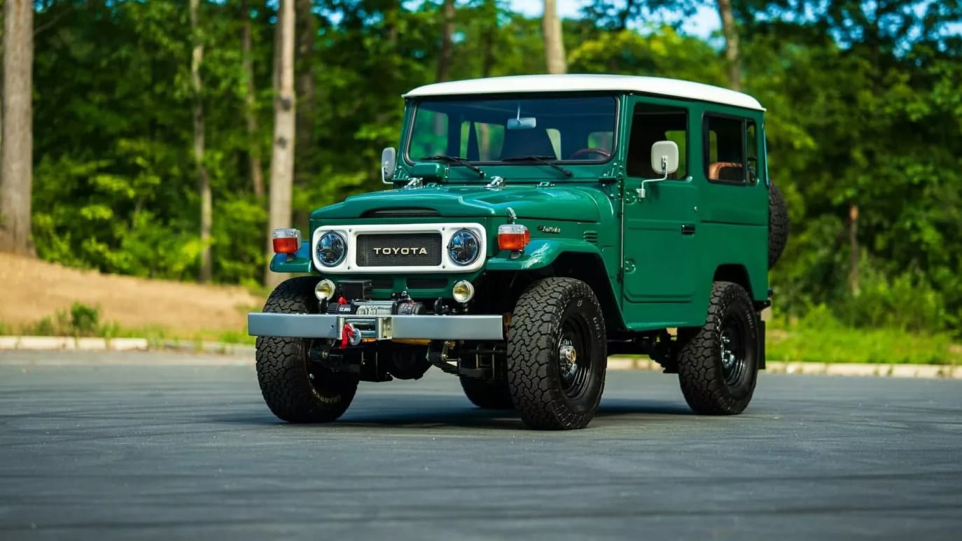 This beautifully restored FJ has made me F'n Jealous